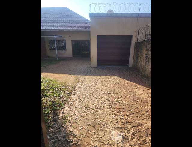 1 bed property to rent in PARKRAND